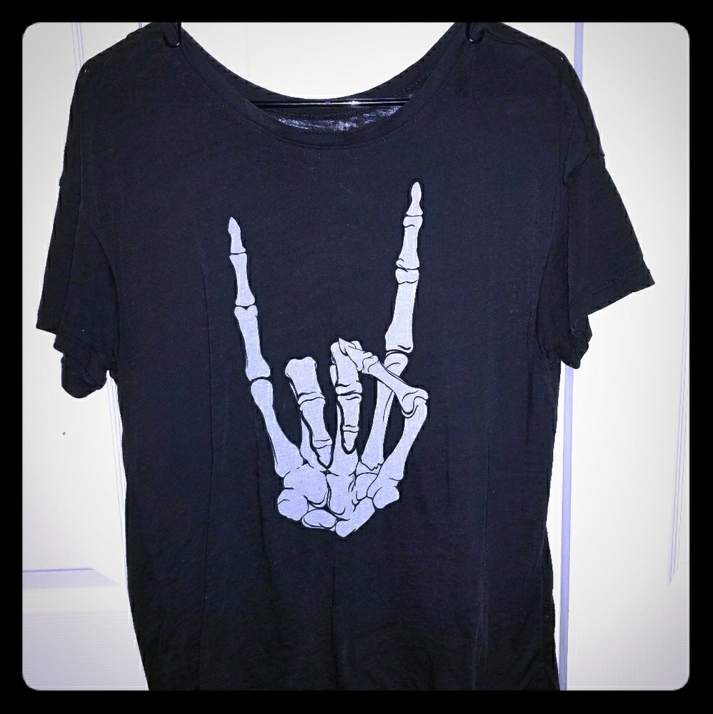 Black shirt with skeleton hand on front